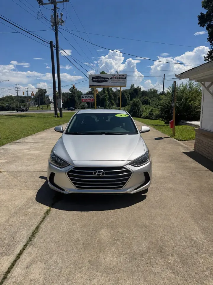 2018 Hyundai Elantra SE