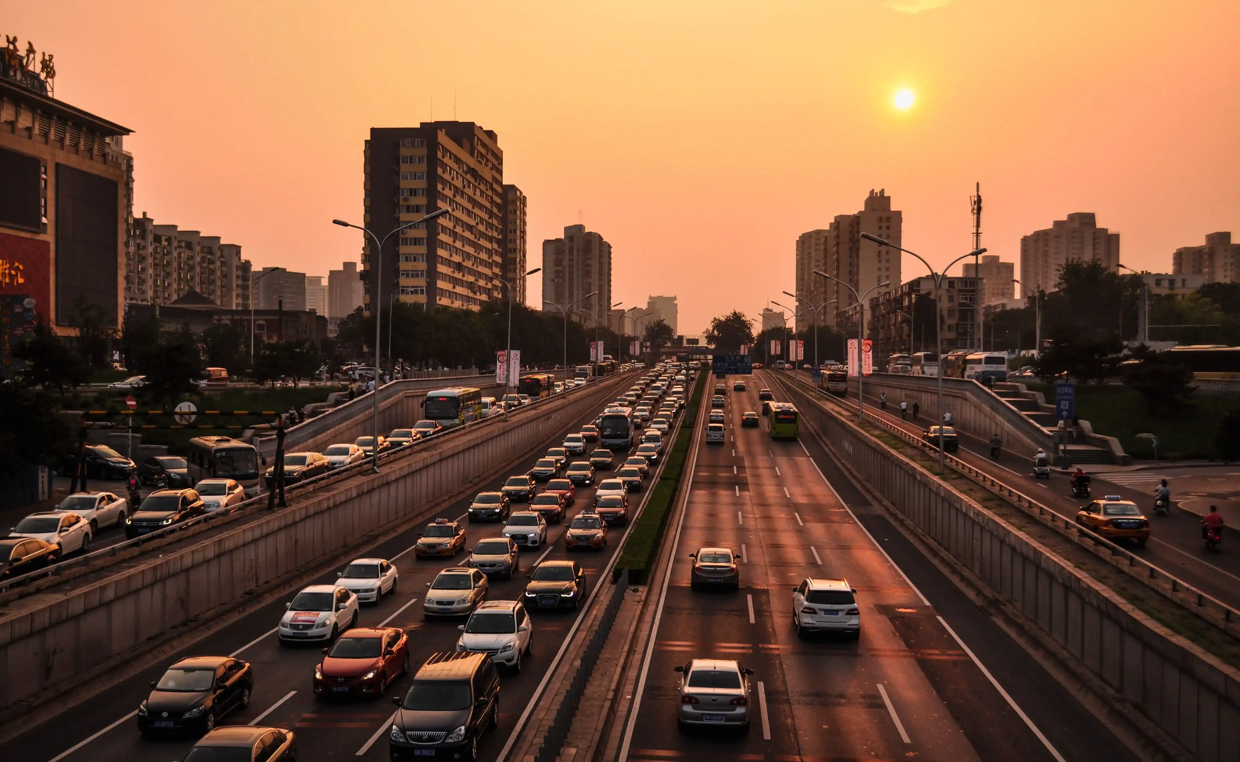 Why Mornings Feel Rushed Even When You Wake Up Early
